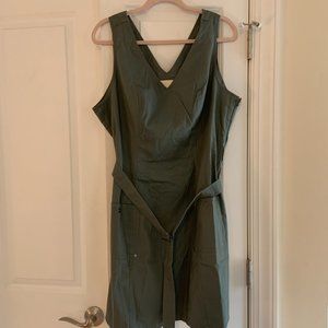 NWT Modcloth Olive Green V Neck Short Utility Dress